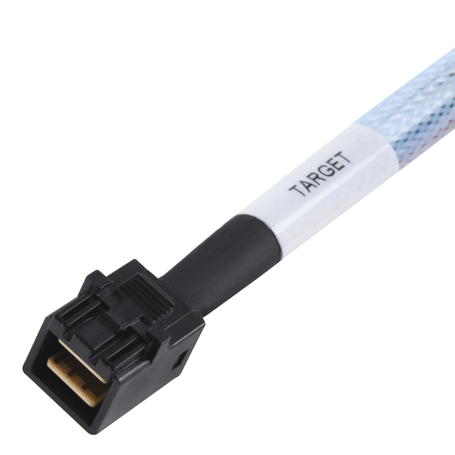 کابل تبدیل Mini-SAS به SATA سیلوراستون CPS05-RE — نمای نزدیک 1